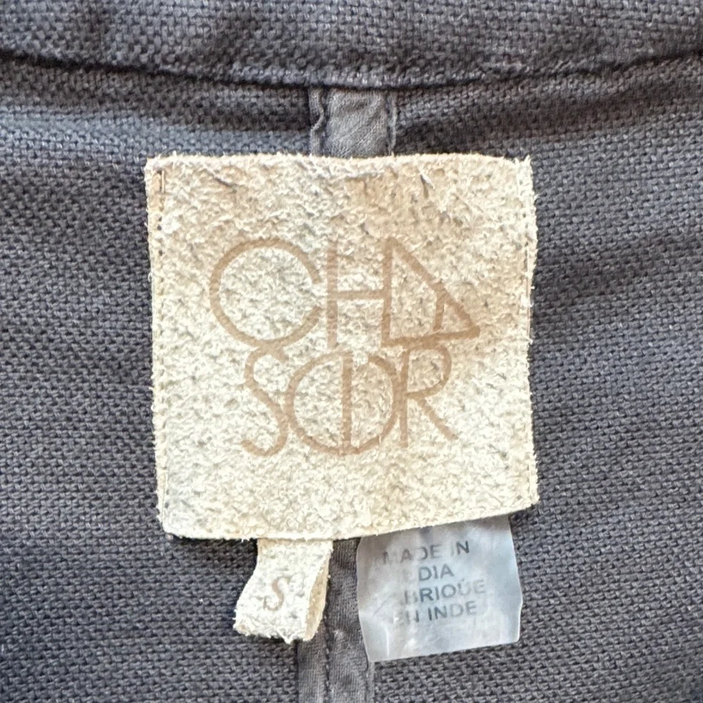 Chic Grey Zip Utility Jacket - Picture 3 of 11